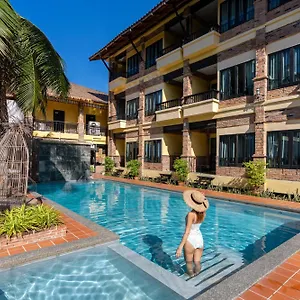 Motive Khao Lak